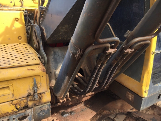 ขายแบคโฮ VOLVO EC210BLC แอร์ไฟฟ้าเอกสารพร้อม พร้อมใช้งาน สนใจโทร 081-970-1072 ขายแบคโฮ VOLVO EC210BLC แอร์ไฟฟ้าเอกสารพร้อม พร้อมใช้งาน สนใจโทร 081-970-1072