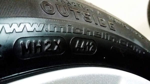 ล้อแม็กเดิมๆซิตี้ ขอบ15 4รู100 พร้อมยาง ล้อแม็กเดิมๆซิตี้ ขอบ15 4รู100 พร้อมยาง