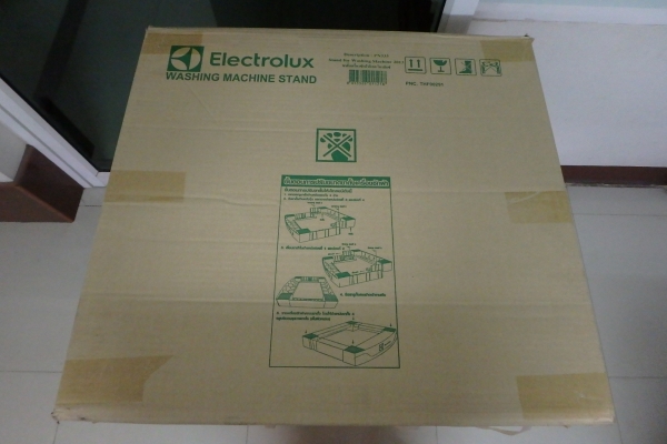 เครื่องซักผ้า ฝาหน้า Electrolux รุ่น EWF12853 ของใหม่ ยกกล่อง พร้อมขาตั้ง ผลิต 02-2560 ประกัน 10 ปี