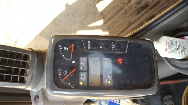 ขาย 1,490,000 HITACHI zx 225 USR ปี 2002 ทำงาน 9,000 ชม. เล่มทะเบียน สภาพเก่านอก รถสวยเหมือนใหม่ รถอยู่ จันทบุรี 090-772-3710 090-772-3708