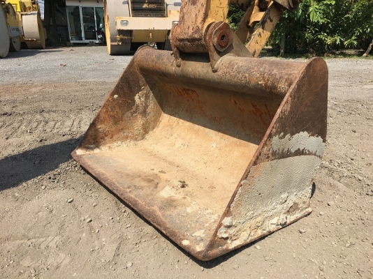 ขายแม็คโคร YANMAR YB351-2 FROM JAPAN แทร็คเหล็ก พร้อมใช้งาน นำเข้าจากต่างประเทศ ติดต่อ 063-9316985 I