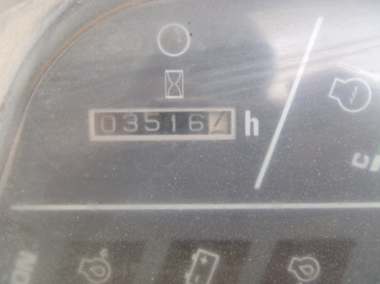 Komatsu PC45-1E ตู้เก๋ง ปั้มนิ้ว เก่าญี่ปุ่น อาร์มเป็นหัวกระแทกในตัวจากโรงงาน