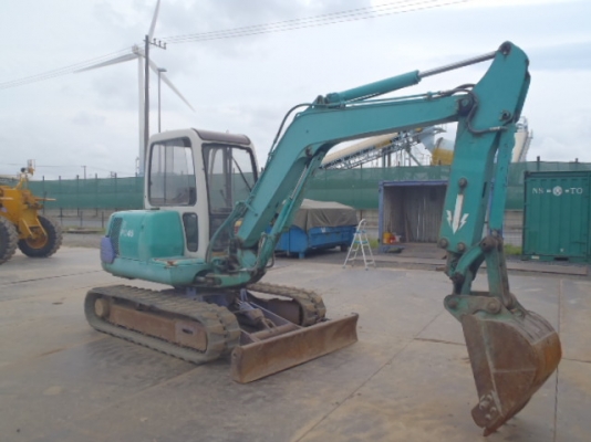 Komatsu PC45-1E ตู้เก๋ง ปั้มนิ้ว เก่าญี่ปุ่น อาร์มเป็นหัวกระแทกในตัวจากโรงงาน