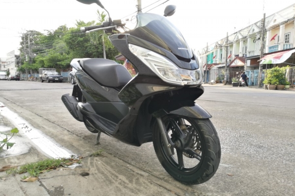 Pcx 150i new รถบ้านแท้ มือเดียว รูดบัตรได้ Pcx 150i new รถบ้านแท้ มือเดียว รูดบัตรได้