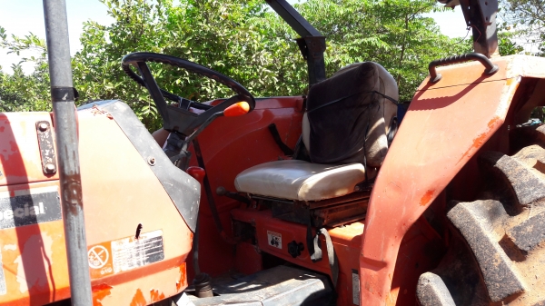 รถไถคูโบต้า M9000 พร้อมผาน3 โทร0655233639