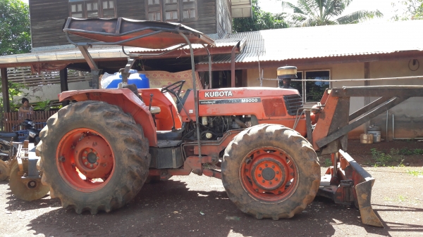 รถไถคูโบต้า M9000 พร้อมผาน3 โทร0655233639