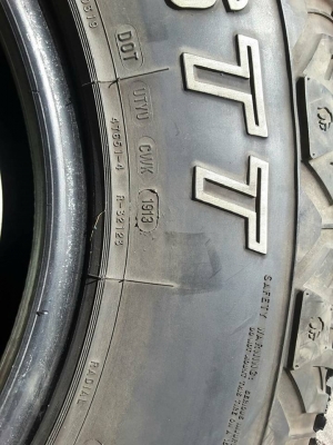 Cooper STT USA. 285-75-16 ปี13 สภาพสวยๆ 2เส้น