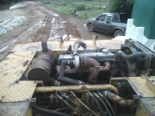 ขาย!! >>> CAT EL200B 395,000บาท <<< เบอร์ติดต่อ 098-7155789