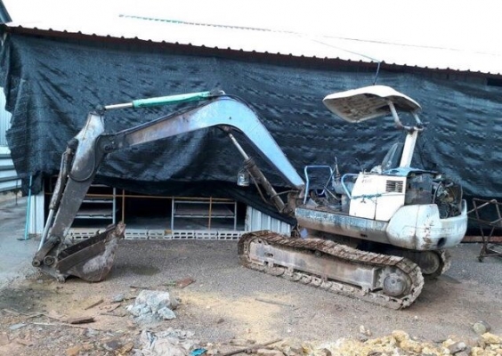 ขาย!! >>> Mitsubishi MM45 คอนโทรนสั้น ราคา 165,000 บาท <<< เบอร์ติดต่อ 098-7155789