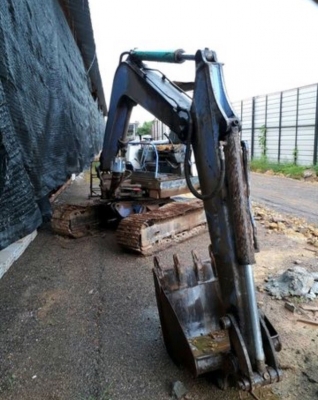 ขาย!! >>> Mitsubishi MM45 คอนโทรนสั้น ราคา 165,000 บาท <<< เบอร์ติดต่อ 098-7155789