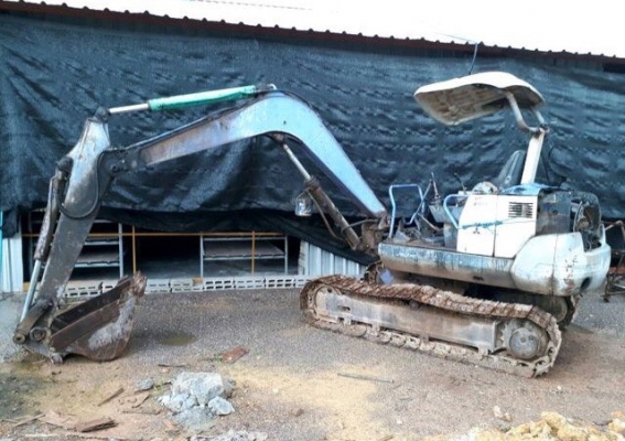 ขาย!! >>> Mitsubishi MM45 คอนโทรนสั้น ราคา 165,000 บาท <<< เบอร์ติดต่อ 098-7155789