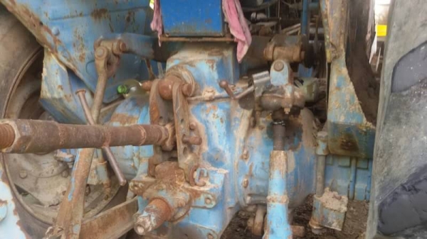 ขาย 235,000 FORD 6600 (แถมใบมีด -หาง 7 ) เครื่อง T3 เกียรดี หางดี ยก ไม่ตก ยางสวย เอกเล่มทะเบียน รถอยู่ จ.ศรีสะเกษ โทร&ไอดีไลน์ 0610710295 ขาย 235,000 FORD 6600 (แถมใบมีด -หาง 7 ) เครื่อง T3 เกียรดี หางดี ยก ไม่ตก ยางสวย เอกเล่มทะเบียน รถอยู่ จ.ศรีสะเกษ โทร&ไอดีไลน์ 0610710295