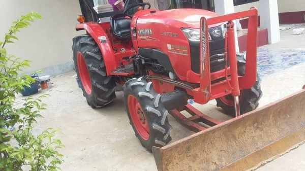 ขายรถไถ KUBOTA L4708 ปี57 ใช้งาน900ชั่วโมง อุปกรณ์ ดันหน้า ราคา340,000 สนใจโทร 090-8588220 093-3258446 www.narong2truck.com www.truck.in.th/498 https://www.facebook.com/narong2truck/ ID: narong498 ID: 09332584461 เพจ Facebook ณรงค์ ซื้อขายรถมือสอง กลุ่ม ขายรถไถ KUBOTA L4708 ปี57 ใช้งาน900ชั่วโมง อุปกรณ์ ดันหน้า ราคา340,000 สนใจโทร 090-8588220 093-3258446 www.narong2truck.com www.truck.in.th/498 https://www.facebook.com/narong2truck/ ID: narong498 ID: 09332584461 เพจ Facebook ณรงค์ ซื้อขายรถมือสอง กลุ่ม