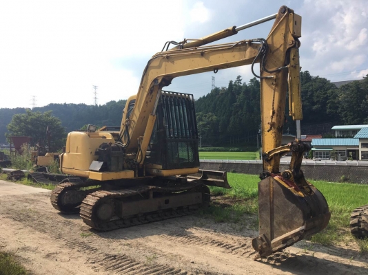 Komatsu  PC60-7 ติดต่อ 062-709-1747