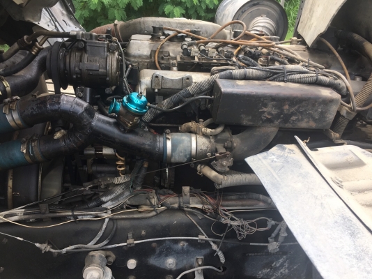 ขายเครื่อง P11C ( ติด NGV ) + ถัง 8 ใบ ใช้งานอยู่ (ราคานี้ไม่รวมหม้อน้ำ+อินเตอร์ )