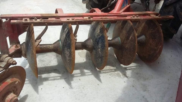 ขายรถไถ KUBOTA L3608 ปี54 ใช้งาน900ชั่วโมง อุปกรณ์ ดันหน้า ผานหลัง เอกสารพร้อมโอน ราคา270,000 สนใจโทร 090-8588220  093-3258446 www.narong2truck.com www.truck.in.th/498 https://www.facebook.com/narong2truck/ ID: narong498 ID: 09332584461 เพจ Facebook ณรงค์