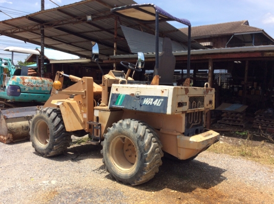 รถตักล้อยางWA40-1 สภาพดี รุ่นนี้ใช้ดี ตักใส่6ล้อใหญ่ได้สบาย