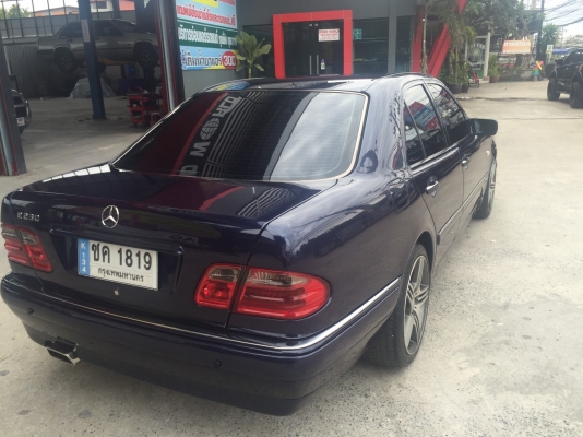 ขาย MERCEDES-BENZ E-CLASS W 210 ปี96 ราคา 295,000บ ขาย MERCEDES-BENZ E-CLASS W 210 ปี96 ราคา 295,000บ