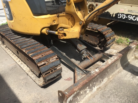Komatsu PC35MR-2 ใช้งานน้อย1107ชั่วโมง *Japan โทร. 080-6565422 (หนิง)