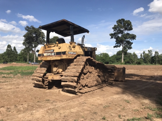 ขายด่วน แทร็กเตอร์ D4H ตีนเป็ด สภาพสวยพร้อมใช้งาน เครื่องปั้มดีเยี่ยม โซ่ช่วงล่างสวย รถพร้อมใช้งาน เครื่องปั้มดี รถทำงานทุกวัน เอกสารเล่มทะเบียน สนใจสอบถาม 093-0764943  088-3223272