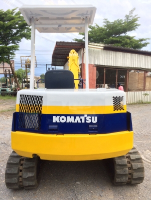ขายรถแม็กโคร KOMATSU นำเข้าจากญี่ปุ่น สนใจติดต่อ 086-775-7900 086-324-1992
