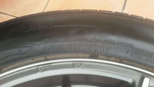 แมกซ์ ขอบ 20" ยาง TOYO 265/50/20 ปี 2014