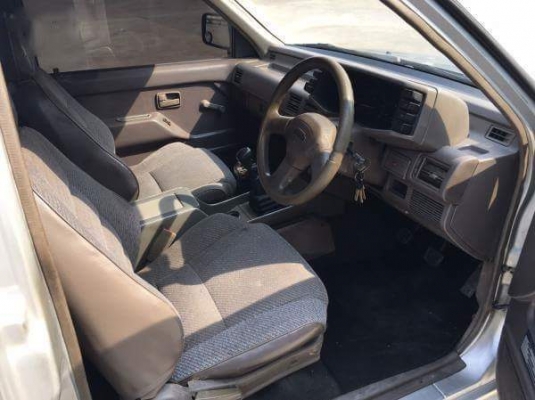 อีซูซุ TFR CAB 1993/2536 เครื่อง 2500 ฝาทอง อีซูซุ TFR CAB 1993/2536 เครื่อง 2500 ฝาทอง