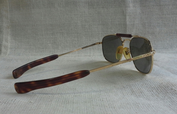 แว่นตาอเมริกันวินเทจ ยุค &#039;80s  เสืออากาศตัวจ่าฝูง!  Vintage AO Skymaster handmade in USA  ตัวแท้!  จริงใจ - ไม่จิงโจ้!