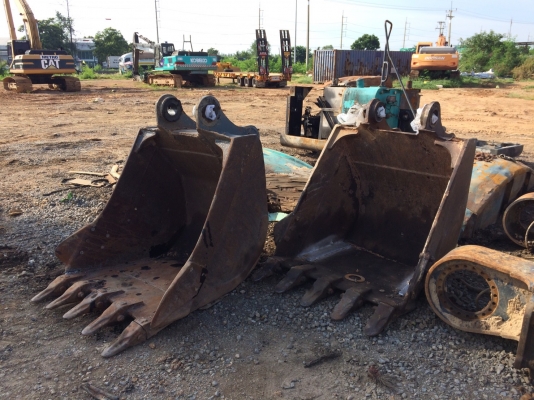 อยากได้โทรมาคะ 0927459124ขายบุ้งกี้ ถอดจากKOBELCO ใส่รถ200 ราคา ลูกล่ะ 28000 บาท สนใจสอบถามได้ อยากได้โทรมาคะ 0927459124ขายบุ้งกี้ ถอดจากKOBELCO ใส่รถ200 ราคา ลูกล่ะ 28000 บาท สนใจสอบถามได้