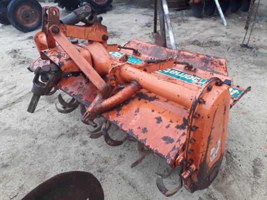 จัดส่งมหาสารคาม ขายโรตารี่คูโบต้า ขนาด1.4ม.พร้อมยอยปั่น ใบเคียวพร้อมใช้งาน