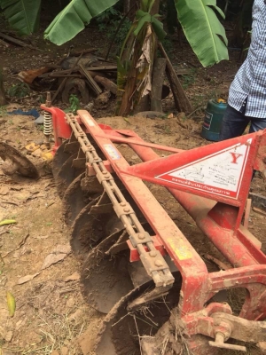 Kubota m 5000อุปกรณ์ดันหน้า ผาน6. เอกสารเล่มทะเบียน. รถพร้อมใช้