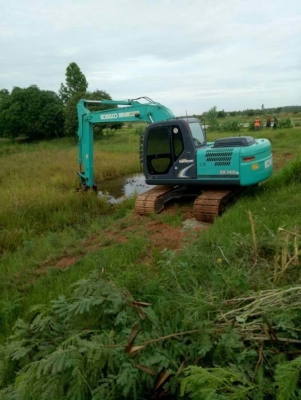 ขายด่วน!! KOBELCO SK 140 MARK 8 SUPER 9,xxx ชม สภาพสวยค่ะ