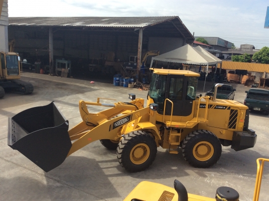 ด่วน!!พิเศษมากๆค่ะสำหรับโปรโมชั่นวันนี้สำหรับรถตักล้อยาง รุ่น FL936F-II STD ตัวแขนสั้น คุณภาพดีเยี่ยมสวยพร้อมใช้งาน