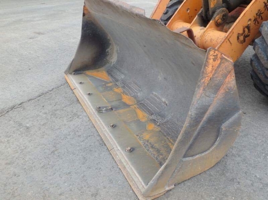 ขายรถตัก KOMATSU 507 สมบูรณ์พร้อมใช้ครับ FROM JAPAN ติดต่อ 063-9316985 ID LINE : 0639316985 ครับ