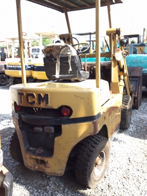 ขายรถตักเล็กเครื่องยนต์ดีเซล บุ้งกี๋ ขายรถตักเล็กเครื่องยนต์ดีเซล บุ้งกี๋