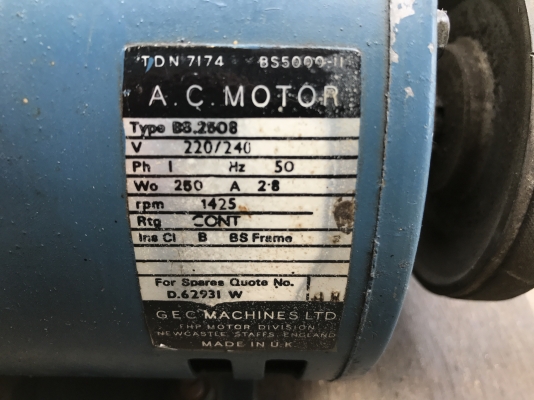 ขายปั้มดูดน้ำมัน Lacy-Hulbert พร้อมมอเตอร์ 1/3HP. 220V ไฟบ้าน made in England ทั้งชุด สภาพสวย หมุนนิ่มใช้งานสะดวก