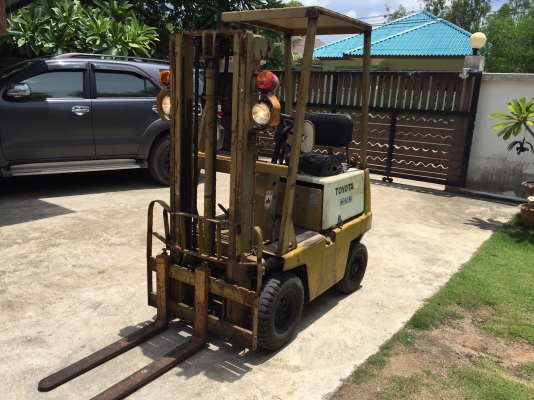ขาย forklift toyota fg7 เก่าญี่ปุ่น พร้อมใช้งาน
