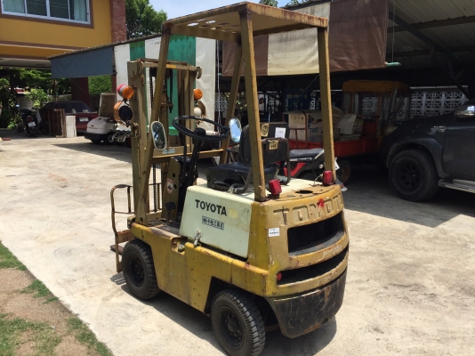 ขาย forklift toyota fg7 เก่าญี่ปุ่น พร้อมใช้งาน