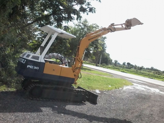 ขายรถแบคโค PC30 สภาพพร้อมใช้งาน ราคา350,000 สนใจโทร 090-8588220 093-3258446 www.narong2truck.com www.truck.in.th/498 https://www.facebook.com/narong2truck/ ID: narong498 ID: 09332584461 เพจ Facebook ณรงค์ ซื้อขายรถมือสอง กลุ่ม Facebook ณรงค์ ซื้อขายรถมือส