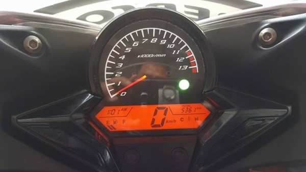 ขออนุญาตขาย HONDA CBR150 Limited "GP Edition" Champion Special Edition วิ่งน้อย 5,XXX KM ฟรีค่าโอน