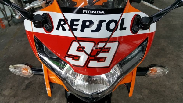 ขออนุญาตขาย HONDA CBR150 Limited "GP Edition" Champion Special Edition วิ่งน้อย 5,XXX KM ฟรีค่าโอน