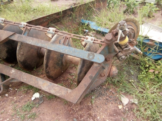 ขายชุดดันหน้าฟอร์ดครบชุด พร้อมหาง 6 ขายชุดดันหน้าฟอร์ดครบชุด พร้อมหาง 6