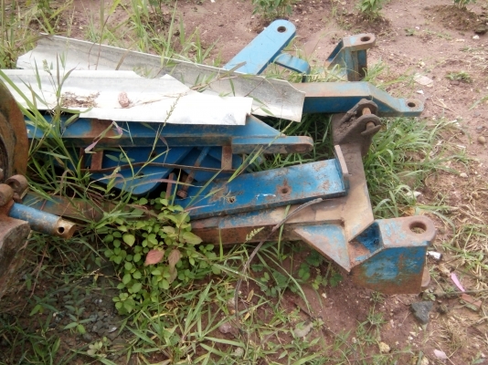 ขายชุดดันหน้าฟอร์ดครบชุด พร้อมหาง 6 ขายชุดดันหน้าฟอร์ดครบชุด พร้อมหาง 6