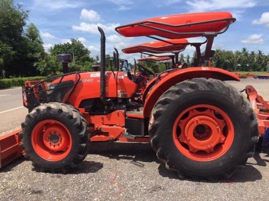 ขาย แทรกเตอร์ KUBOTA M8540 ถูกๆ สวยๆ