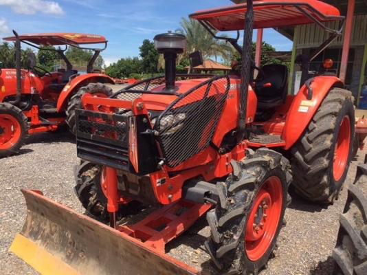 ขาย แทรกเตอร์ KUBOTA M7040 ถูกๆ สวยๆ