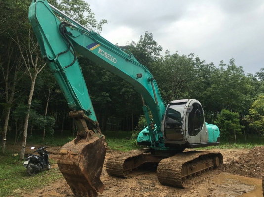 รถแบ็คโฮ KOBELCO SK200 Mark 5 Super พร้อมไลน์หัวกระแทก สภาพสวยมาก ๆ