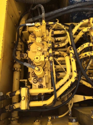 รถแบ็คโฮ KOBELCO SK200 Mark 3 สภาพดี พร้อมใช้งาน รถอยู่จังหวัดชลบุรี