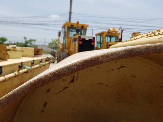 ขายรถบดอัดสั่นสะเทือน Ingersoll Rand DD-110นำเข้าจากประเทศอเมริกา ไม่เคยใช้งานในไทย