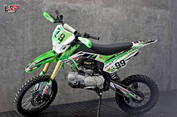 VSXR125โฉมใหม่มาแล้วววมีไฟหน้ามาพร้อมกับโปรโมชั่นแล้วจร้าาา