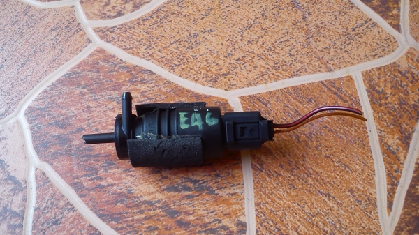 มอเตอร์ฉีดน้ำล้างกระจก BMW E46 มอเตอร์ฉีดน้ำล้างกระจก BMW E46